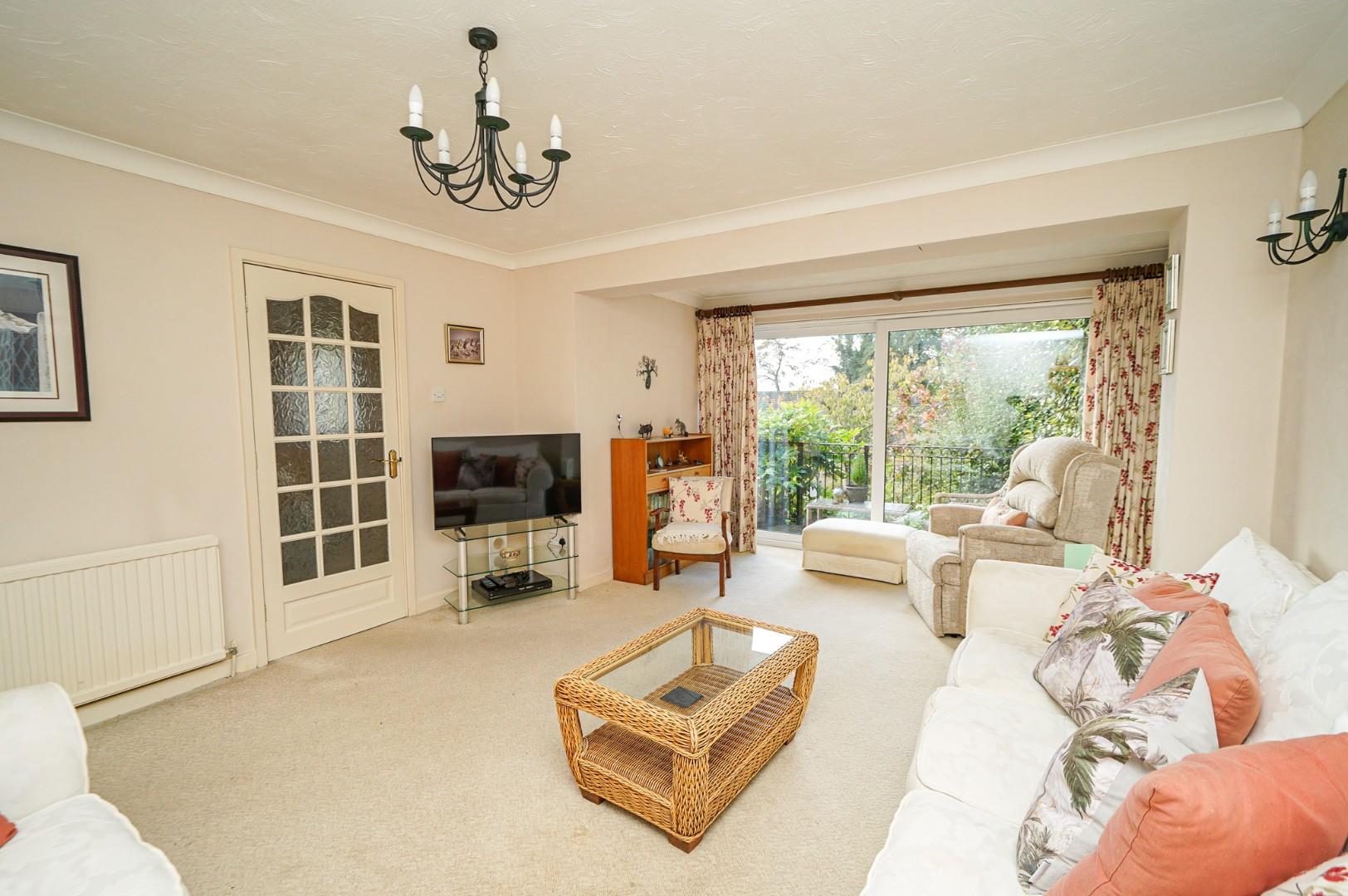 Chestnut Hill, Leighton Buzzard Quarters Estate Agents